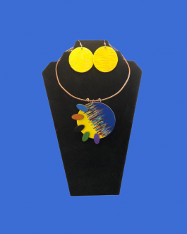 Jokreyasyon - Necklace & earrings