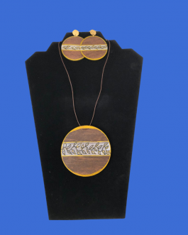 Jokreyasyon - Necklace & Earrings