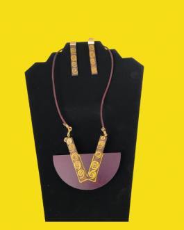 Jokreyasyon - Necklace & Earrings