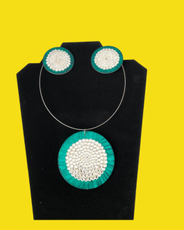 Jokreyasyon - Necklace & Earrings