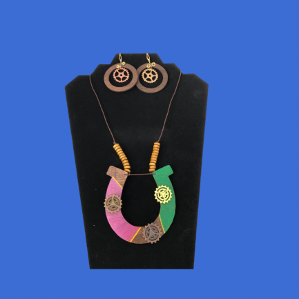 Jokreyasyon - Necklace & Earrings
